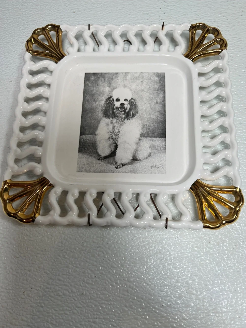 Vintage Milk Glass Reticulated Plate/Wall Hanging w/22k Gold Trim